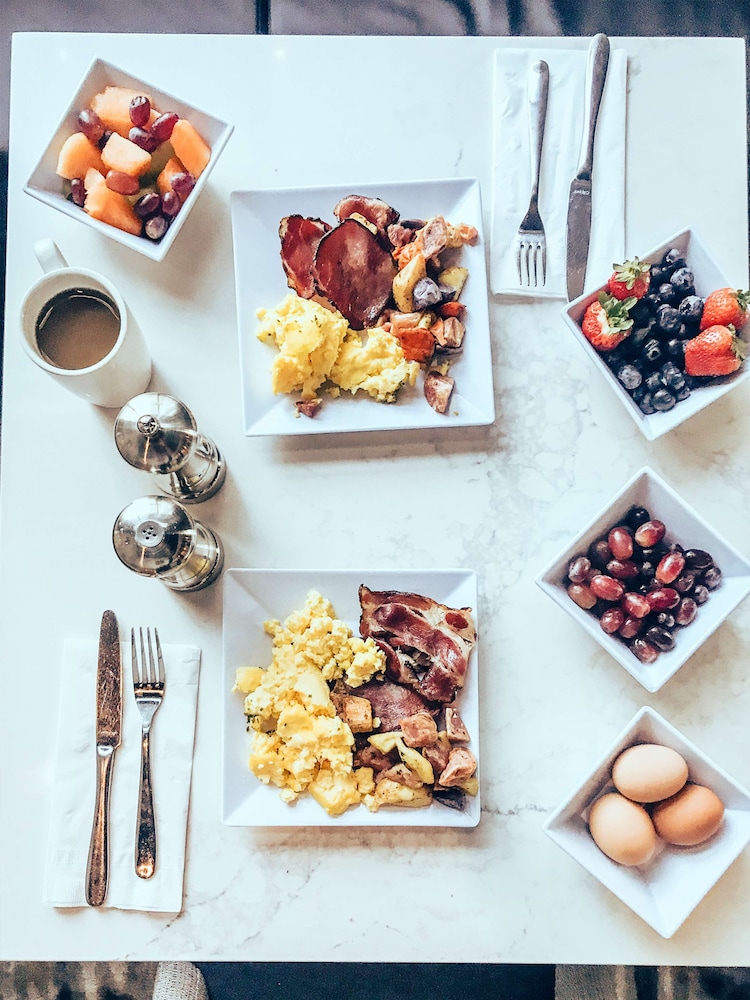 Hyatt Place Chantilly Dulles Airport South 20/58