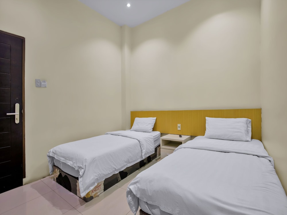 STANDARD, TWIN BEDS