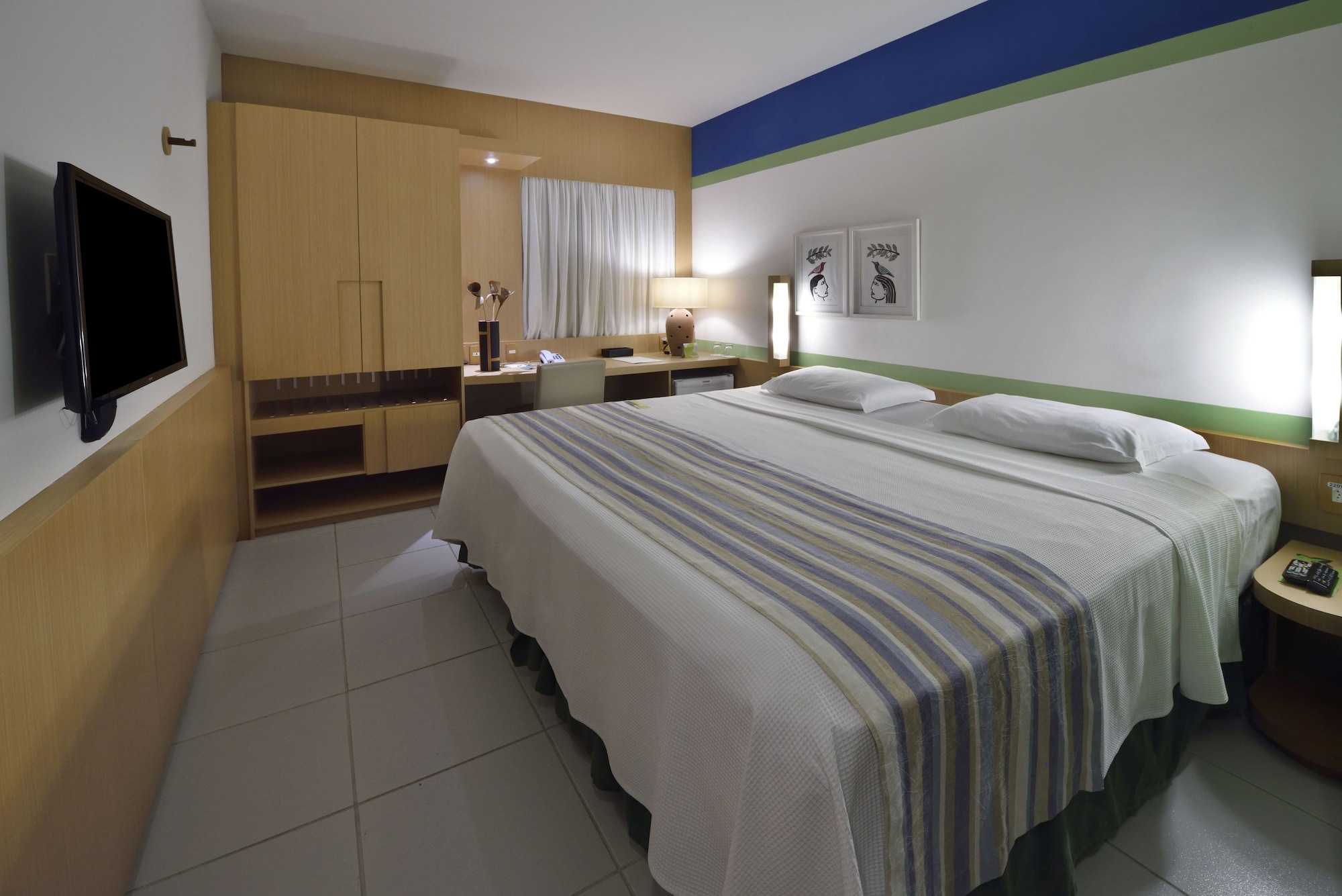 CLASSIC, DOUBLE BED