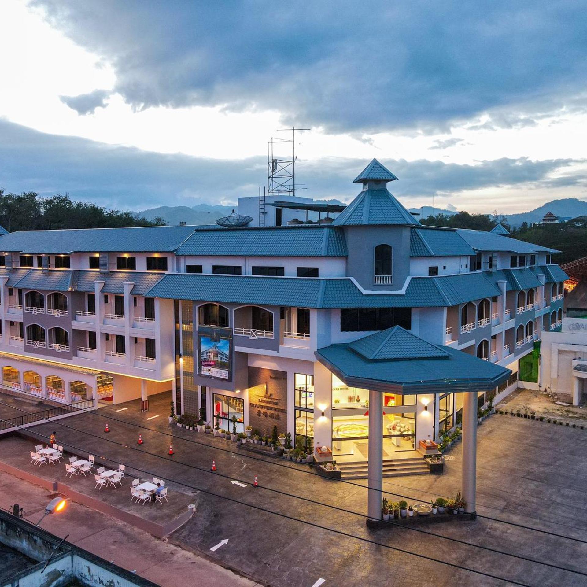 Grandview Landmark Betong Hotel 3/49