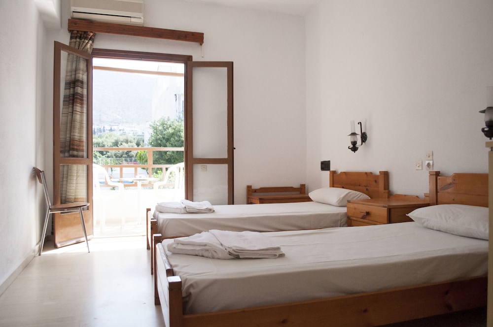 Room at Velissarios Hotel, HERSONISSOS