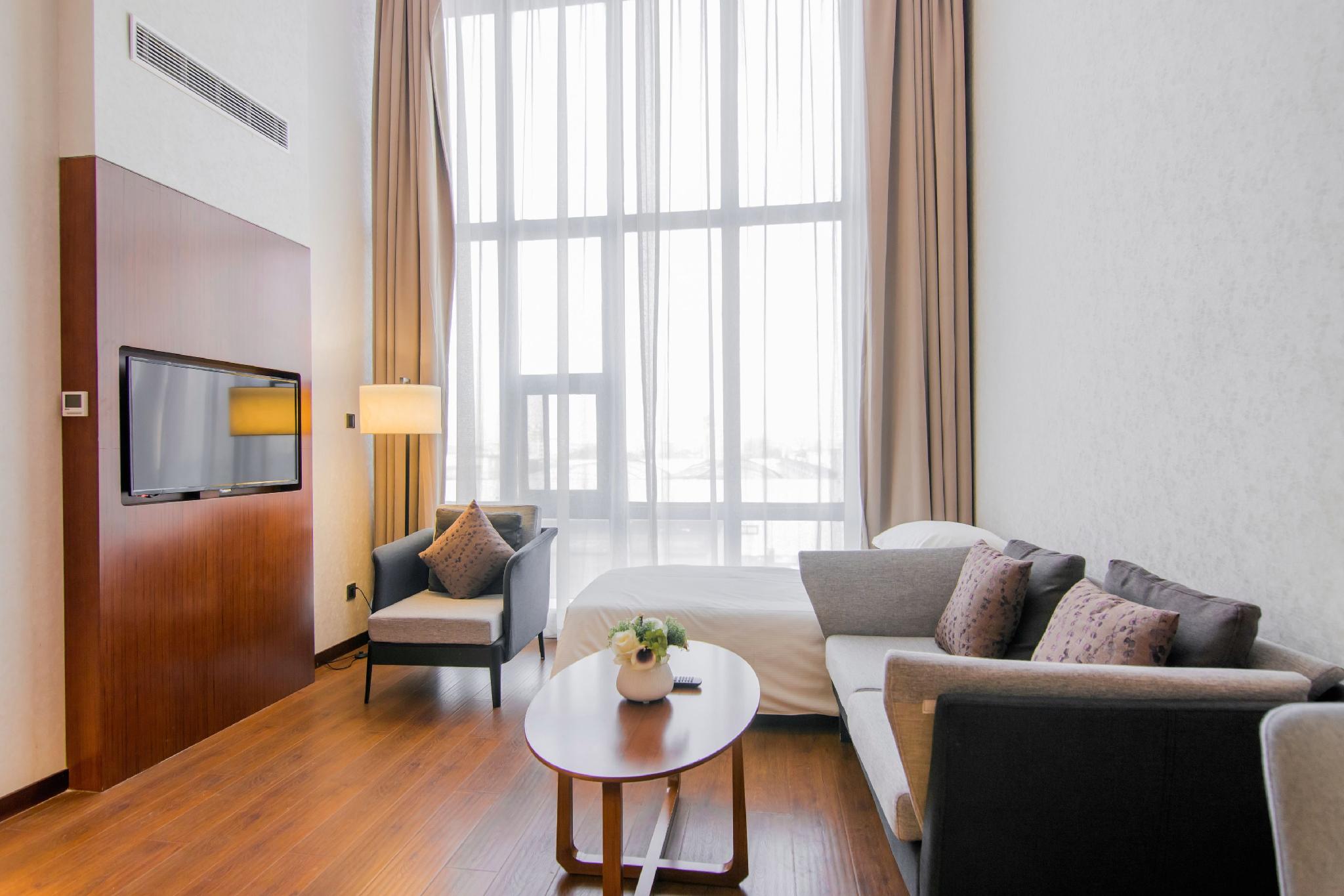 Yitel Hotel (Shanghai New International Expo Center Fangdian Road Metro Station) 6/19