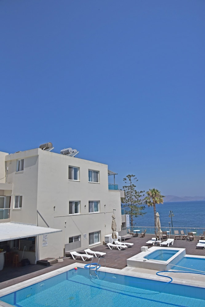 Bristol Sea View Apartments 58/69
