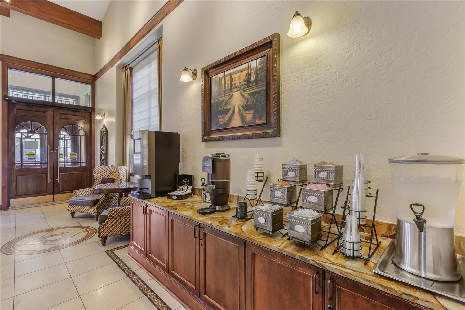 Best Western Plus Greenwell Inn 15/16