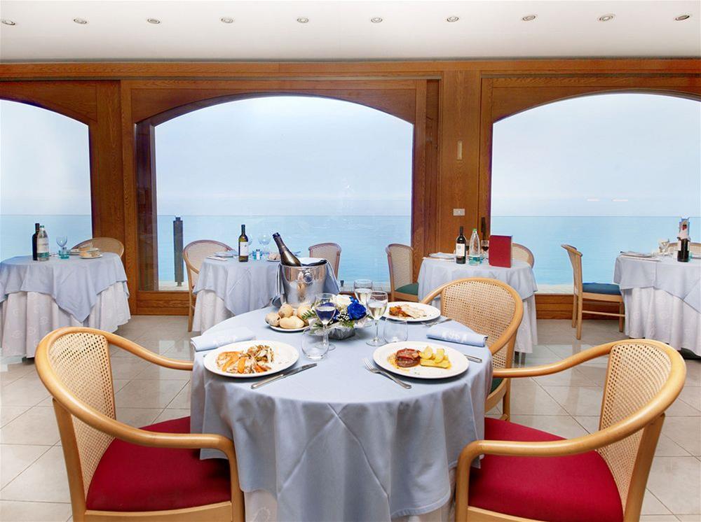 Grand Hotel Spiaggia 20/38