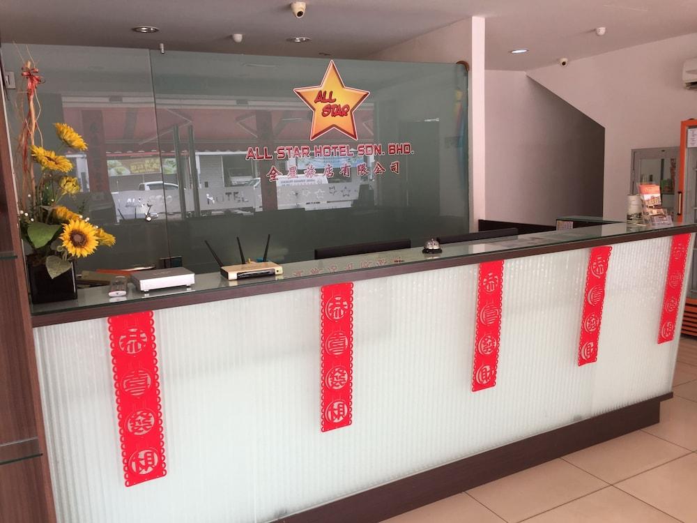 All Star Hotel Melaka 12/57