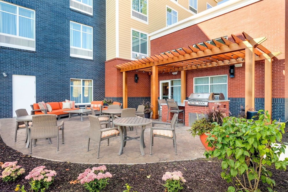 Homewood Suites By Hilton Gateway Hills Nashua 33/42