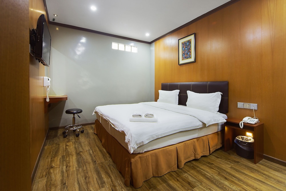 Chimera Hotel 15/33