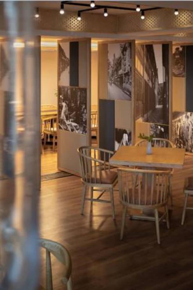 Charm City Kai Guan Hotel 24/30