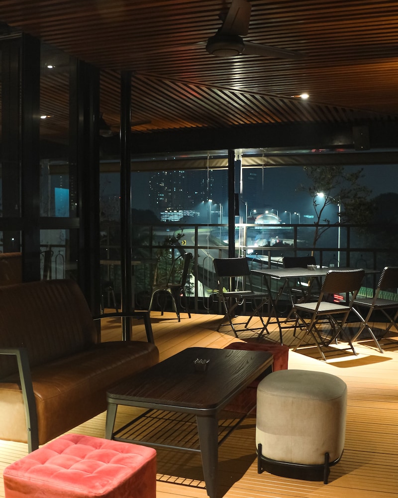 Barito Mansion 23/35
