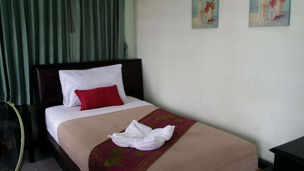 Mixay Paradise Hotel 26/78