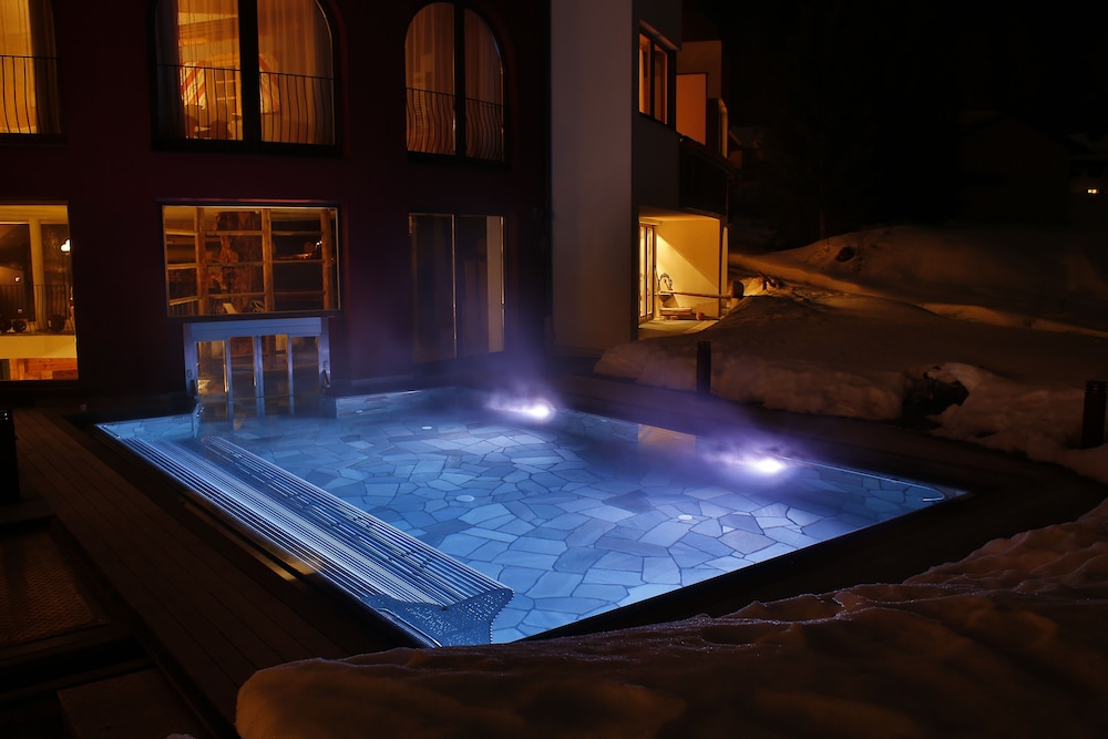 Romantik Hotel Santer 33/66