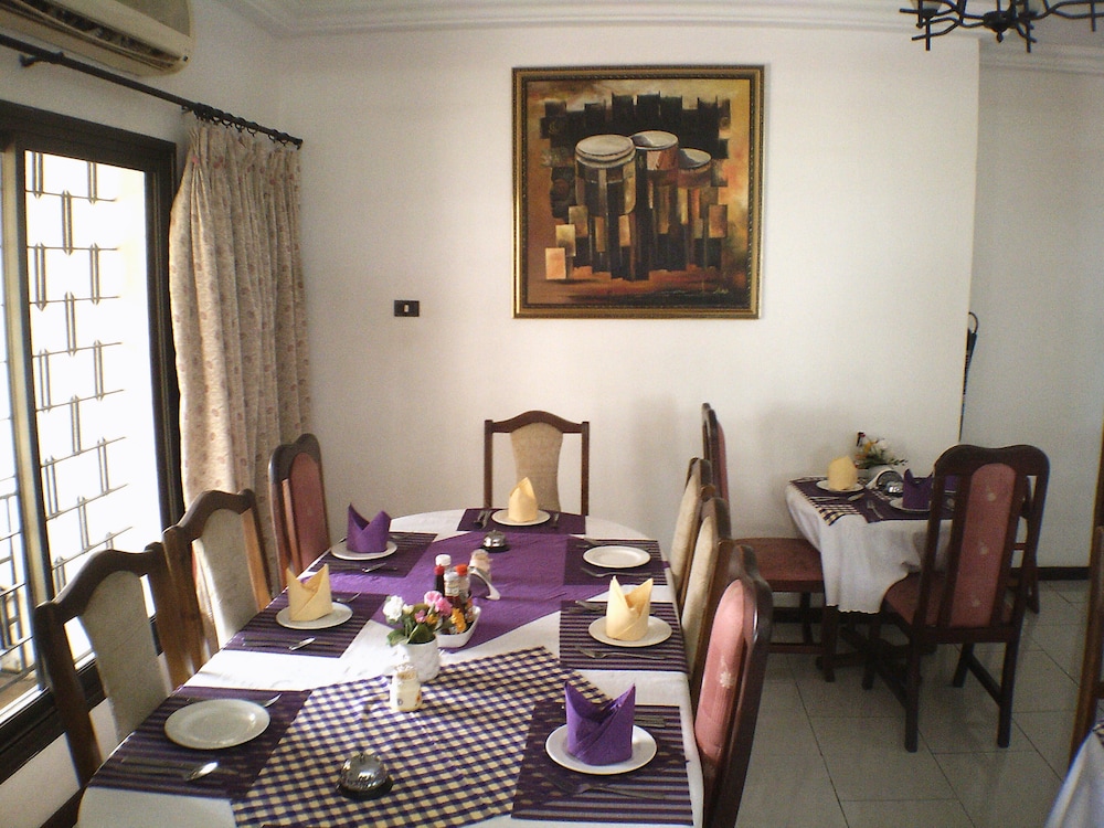 Lavender Lodge Hotel 22/29