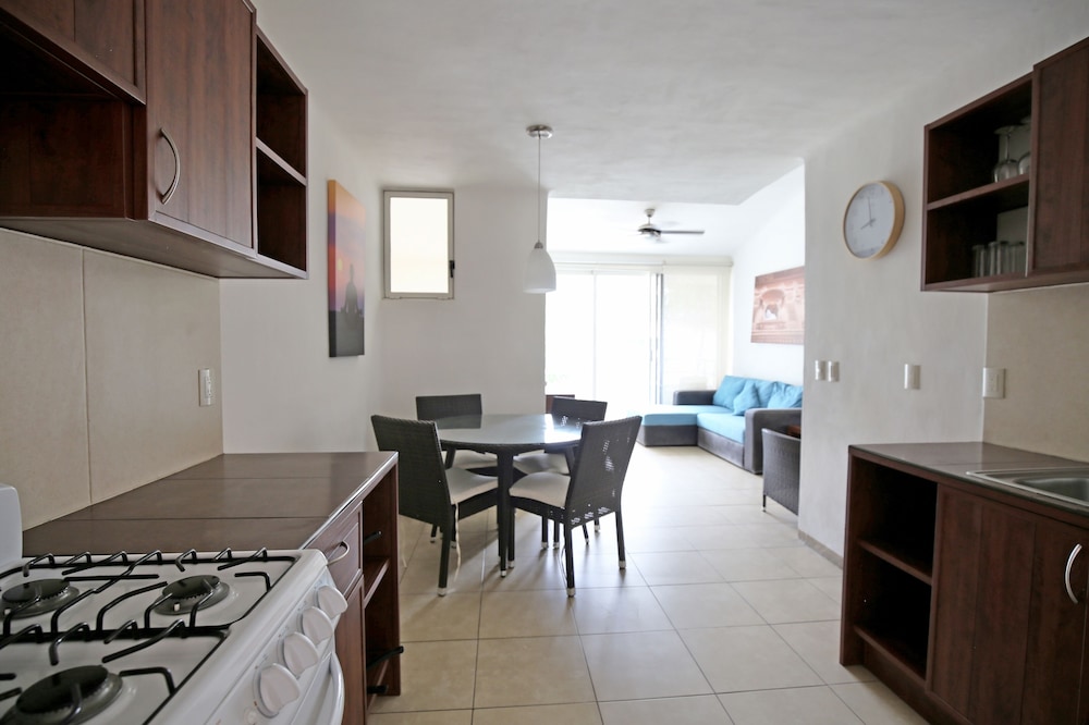 Zenharmony Suites Puerto Vallarta 10/19
