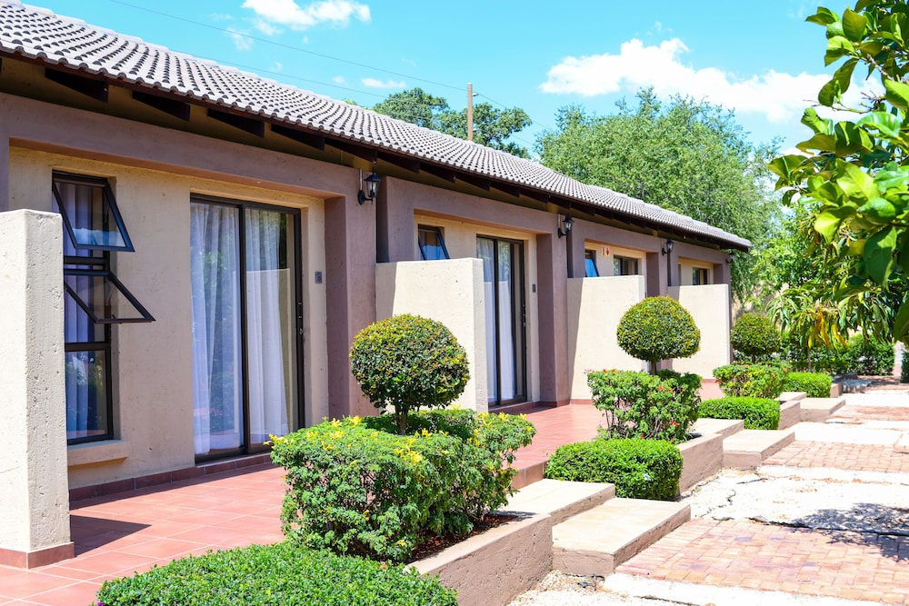 Thaba Legae Guest Lodge 29/43