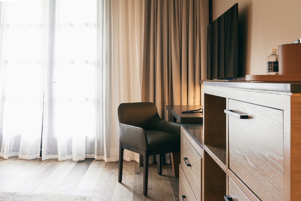 Hotel Bellevue 51/54