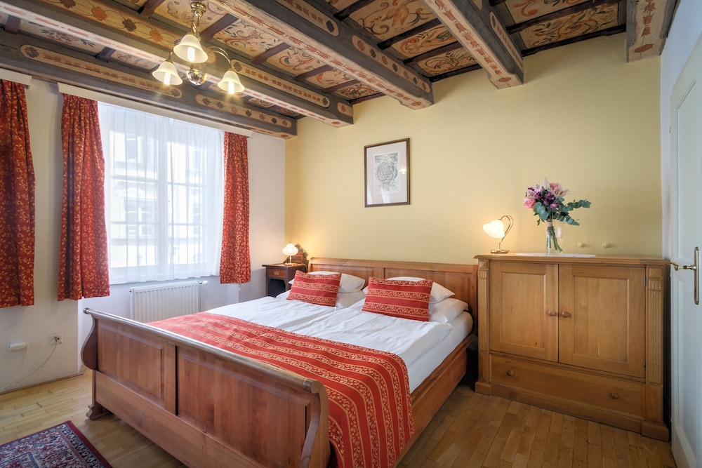 STANDARD, DOUBLE BED