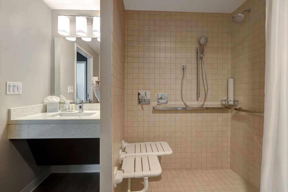TownePlace Suites San Luis Obispo 42/46