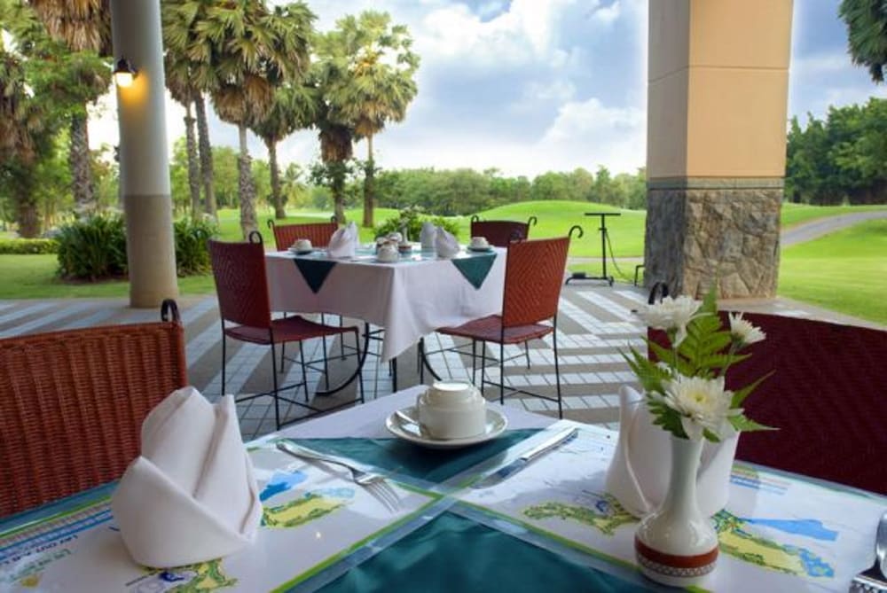 Imperial Lake View Hotel & Golf Club 28/48