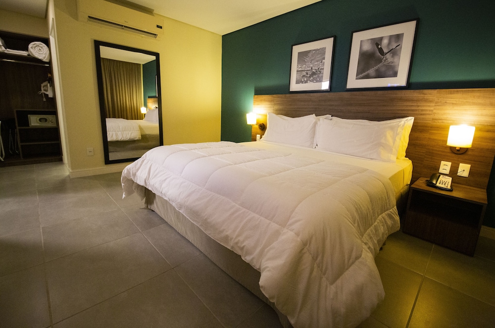 Diff Hotel 17/68