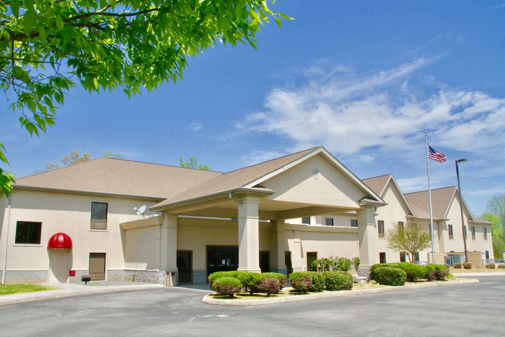 Grand Vista Hotel and Suites 54/61