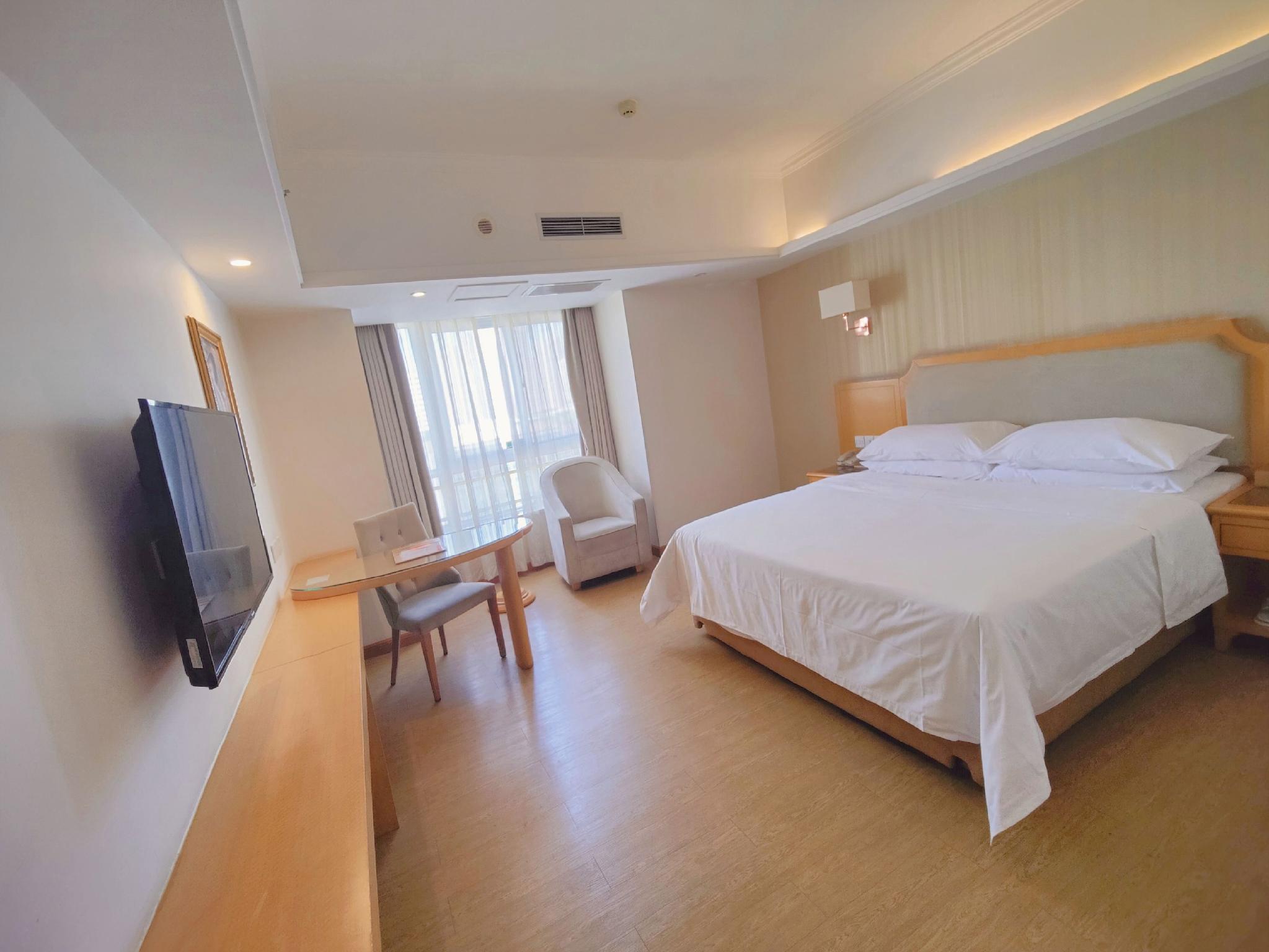 Vienna 3 Best Hotel (Xi'an Fengcheng 5th Road) 10/22