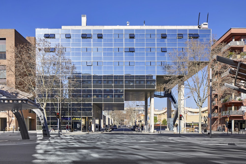 Unite Hostel Barcelona 4/50