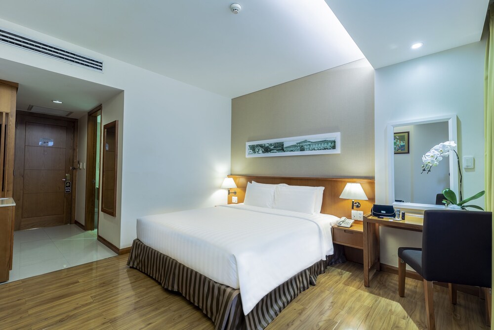 Saigon Hotel 16/50