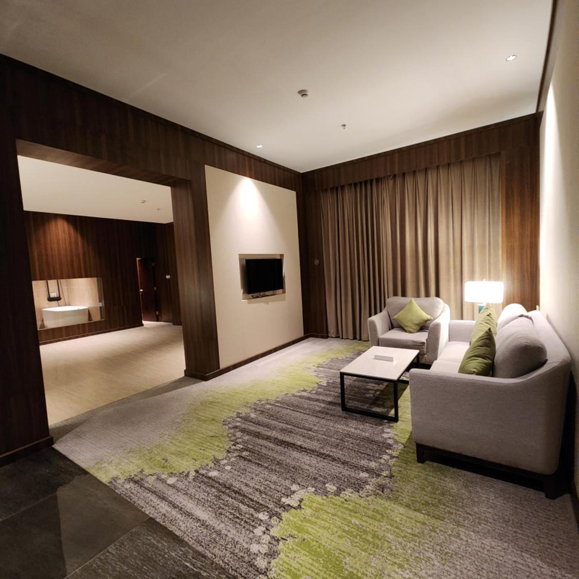 Azar Hotel Ahad Rafidah 50/63