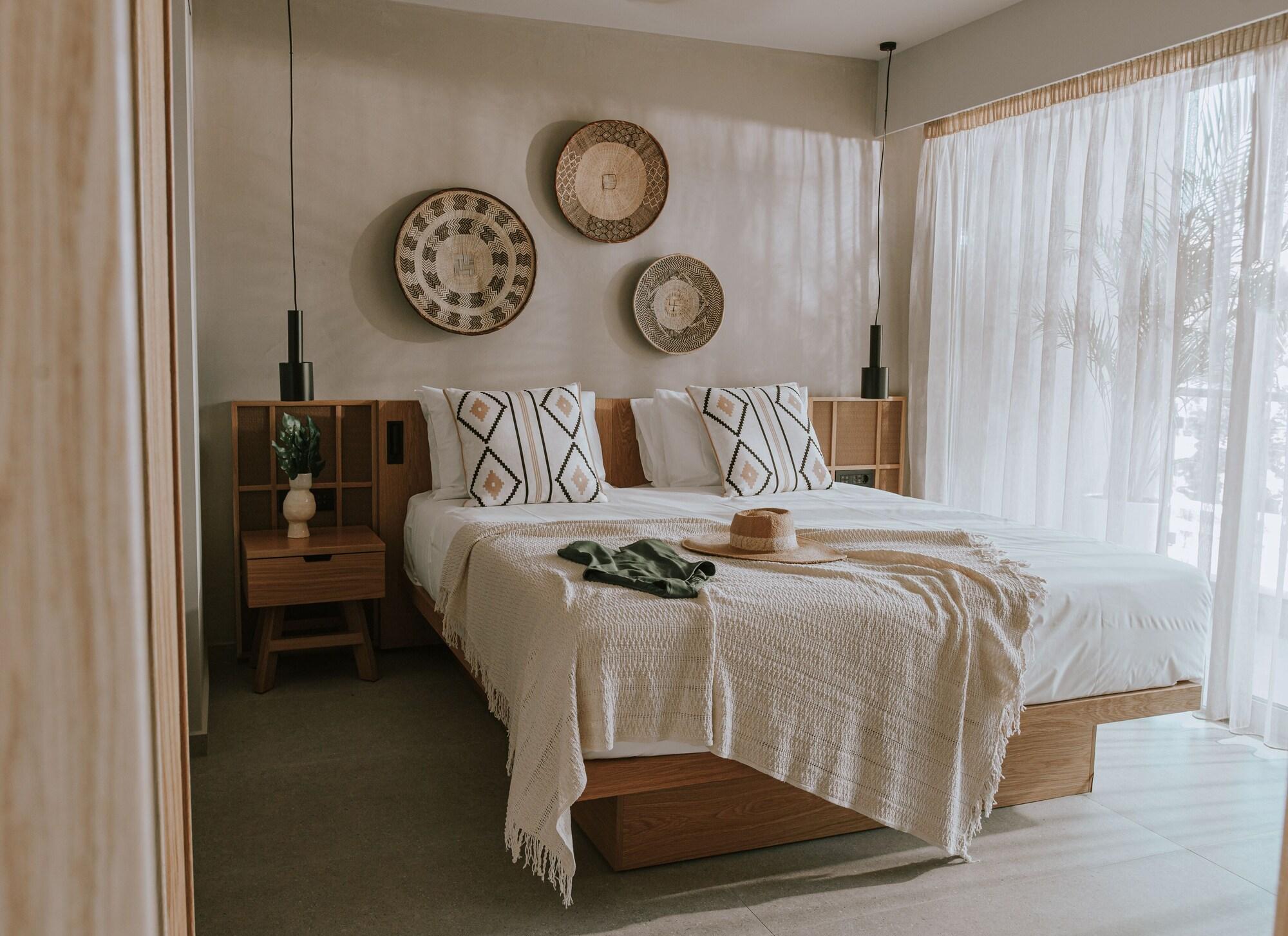 Room, Double Bed, Partial Sea View
