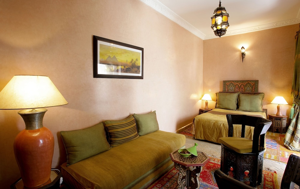 RIAD DJEMANNA 16/35