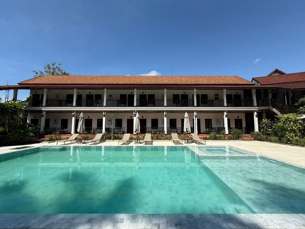 Vangsavath Hotel 3/81