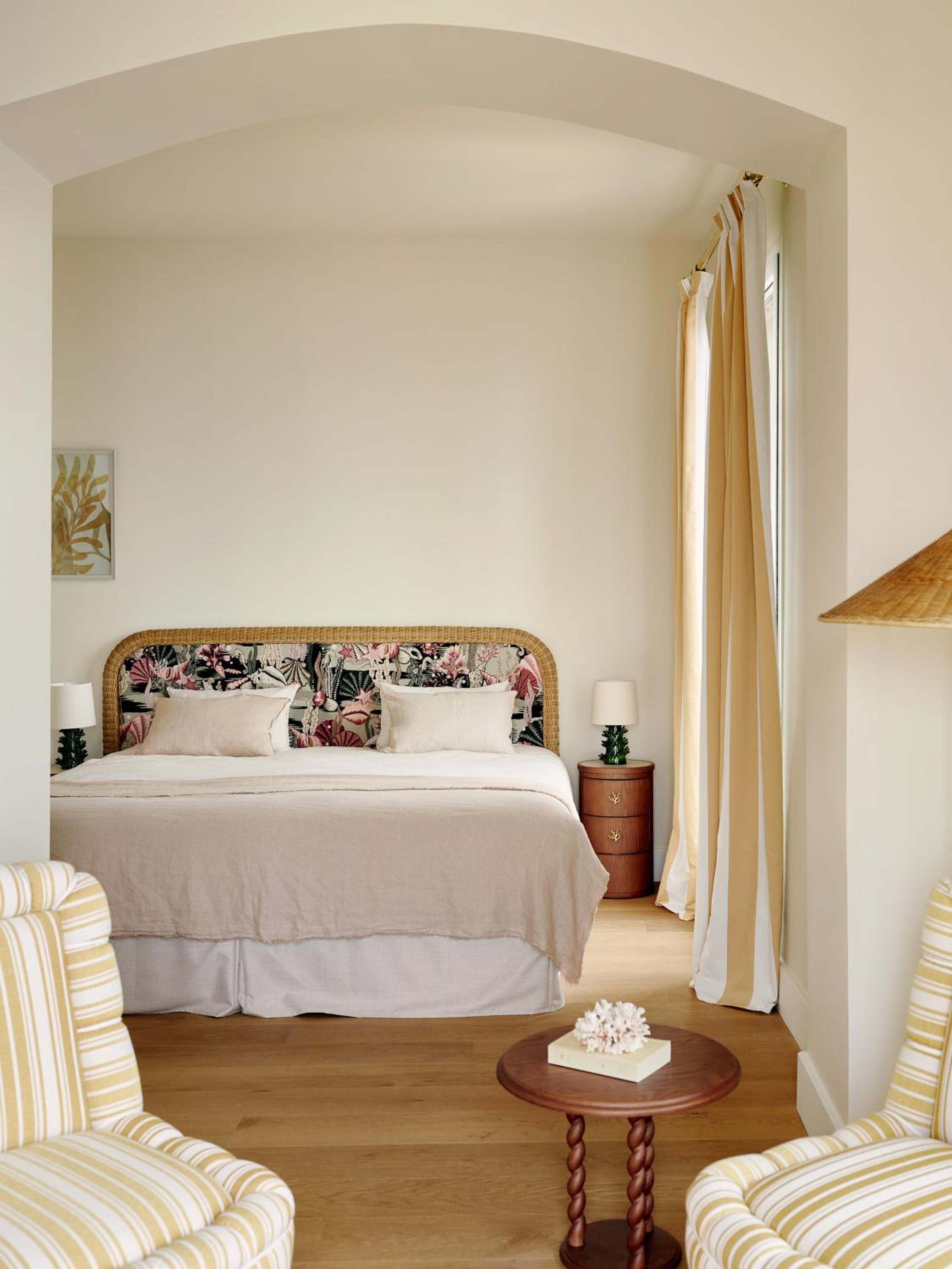 Junior Suite, King Bed, Full Sea View, Sofa, Balcony