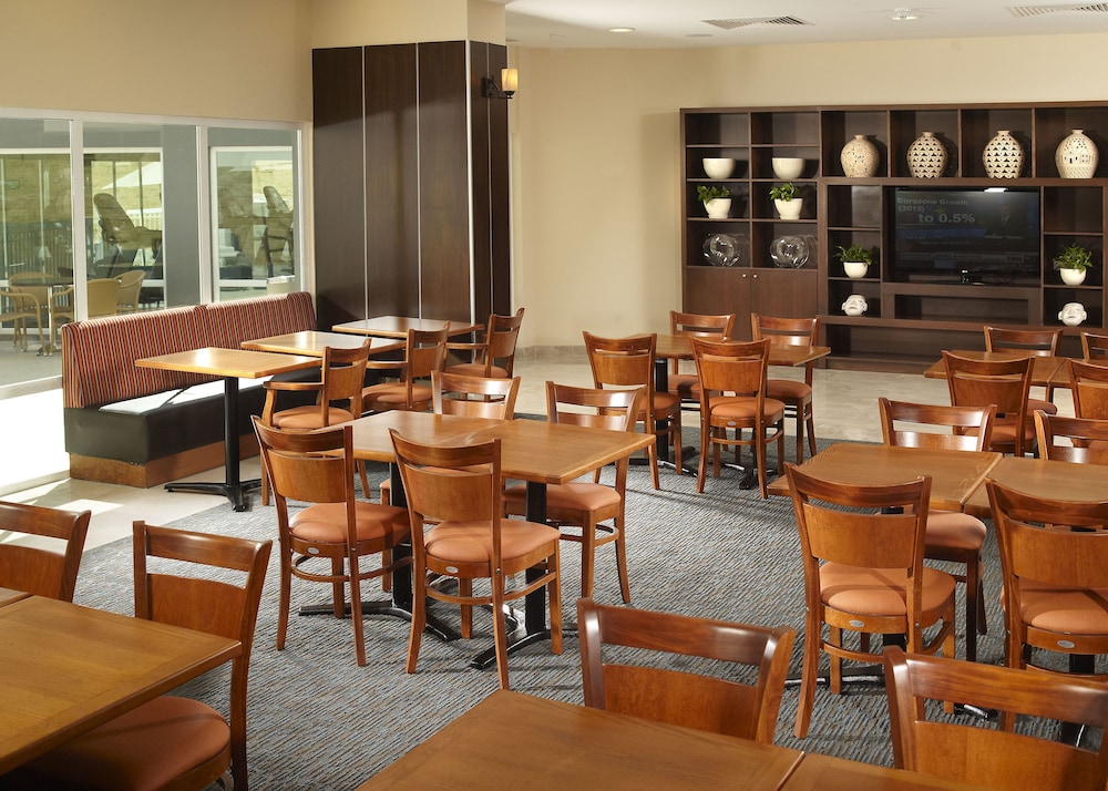 Fairfield Inn By Marriott Los Cabos 35/48