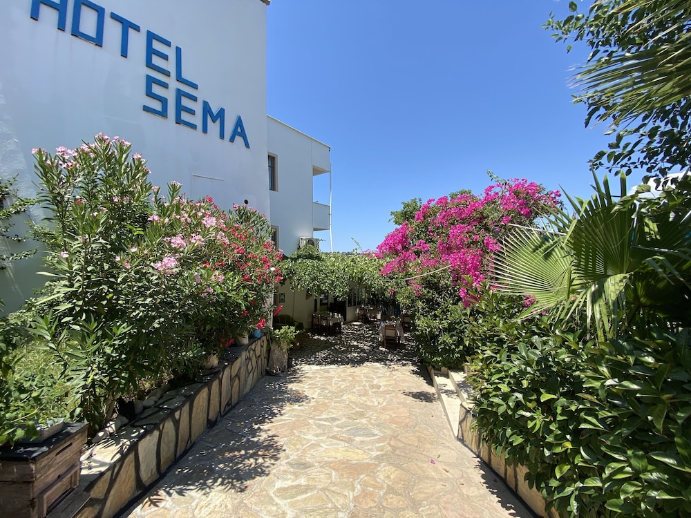 Hotel Sema 41/50