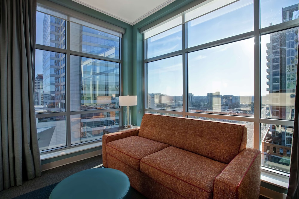 Home2 Suites By Hilton Charlotte Uptown Nc 37/58