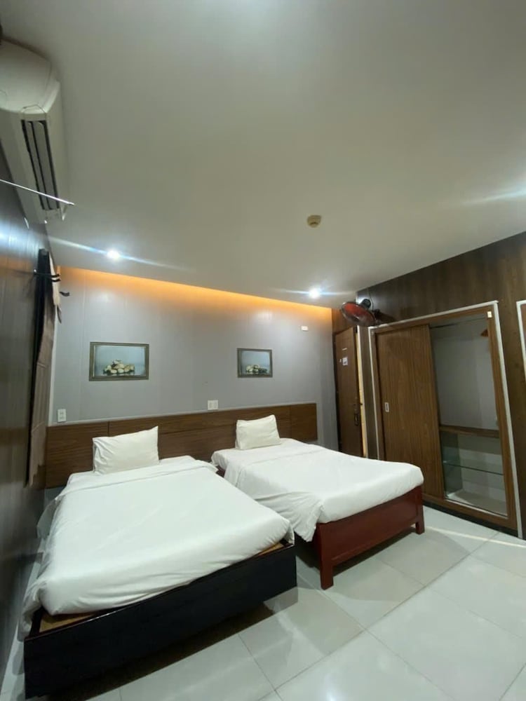 Besea Hotel 36/59
