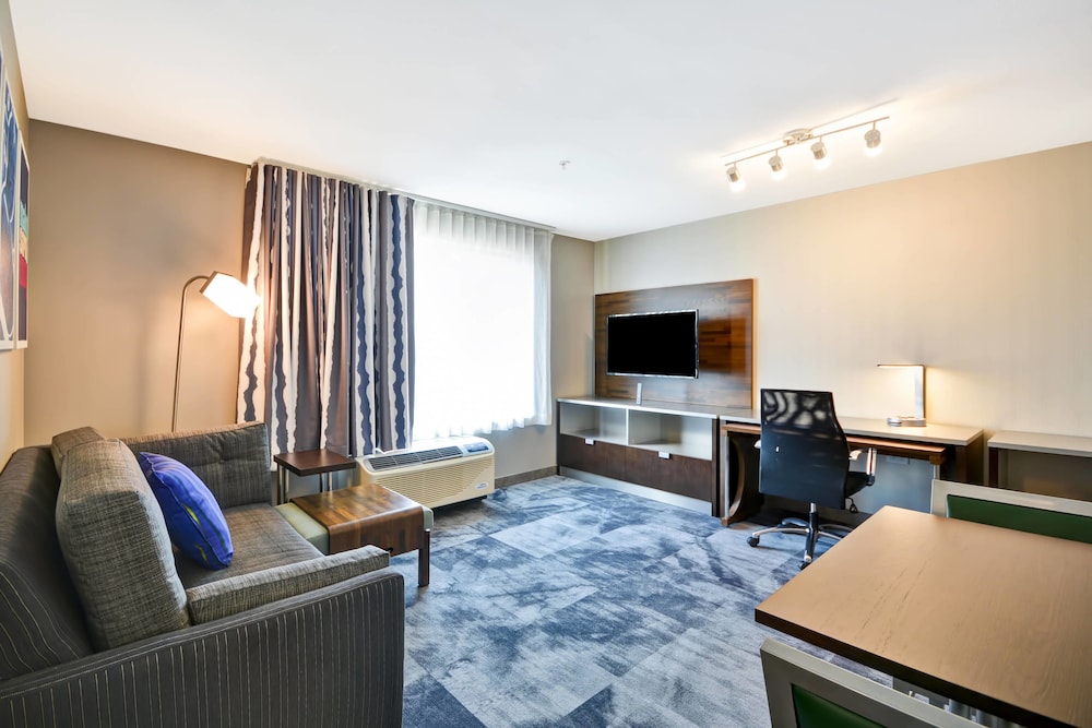TOWNEPLACE SUITES CRANBURY SOUTH BRUNSWICK 31/50