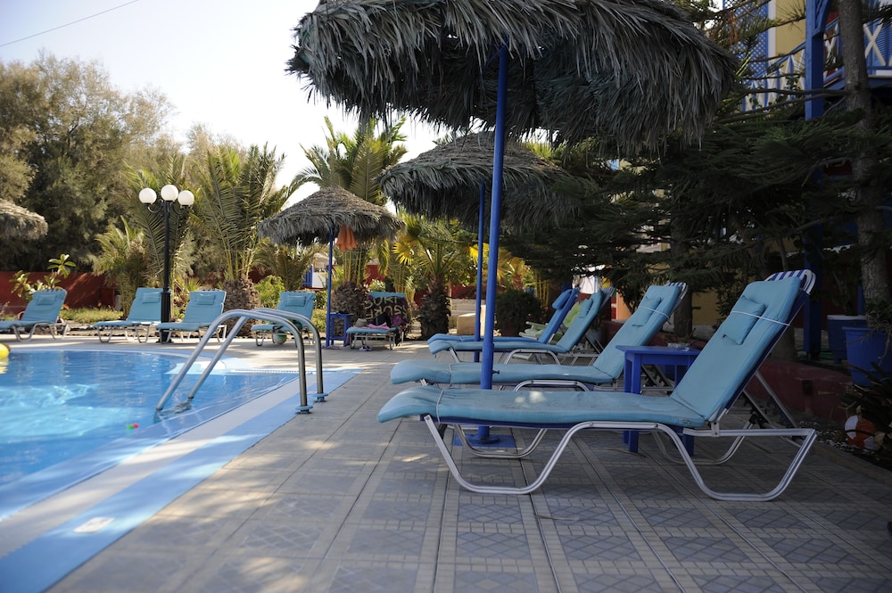 VILLA MICHALIS 40/59