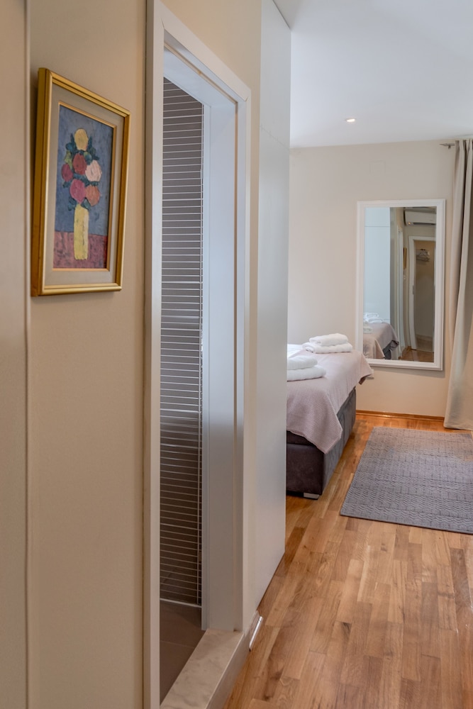 غرفة قياسية بسرير كوين، Bouganvillea Split Apartments 4/5