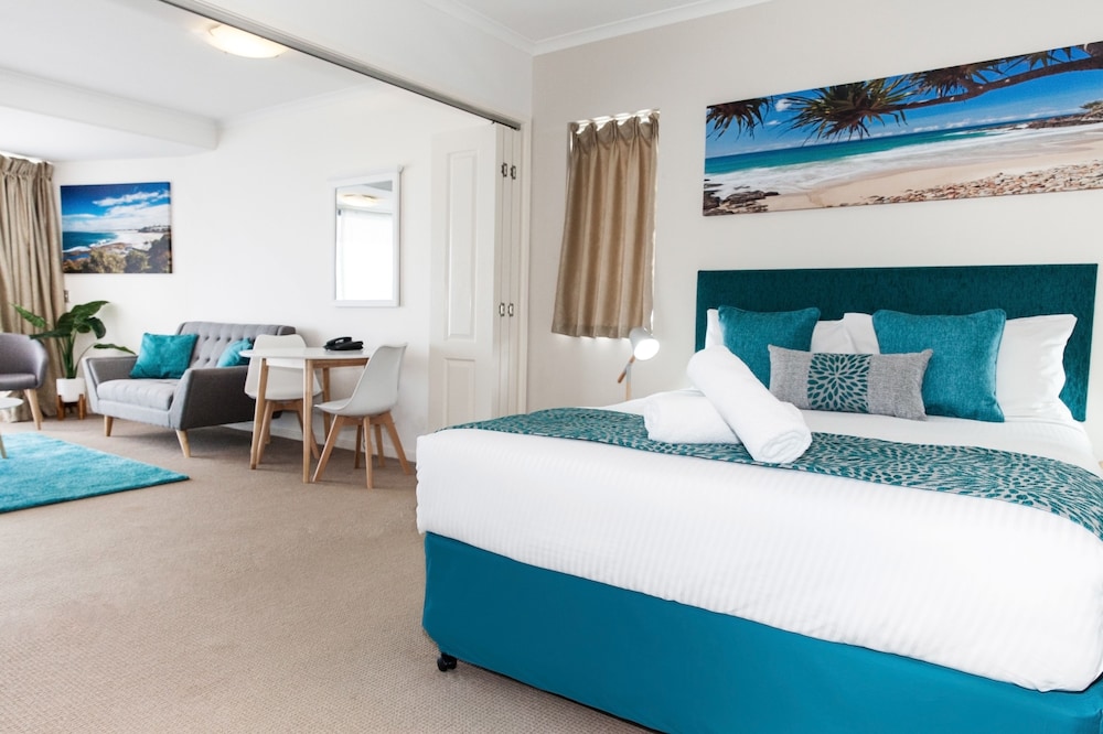 Ocean Views Resort 19/70