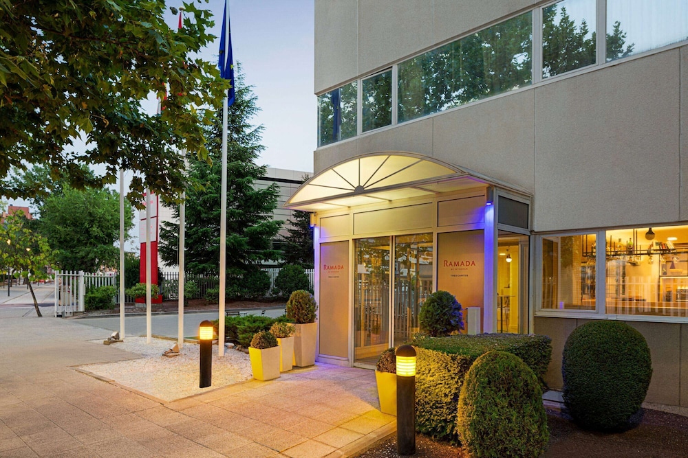 Ramada By Wyndham Madrid Tres Cantos 34/40