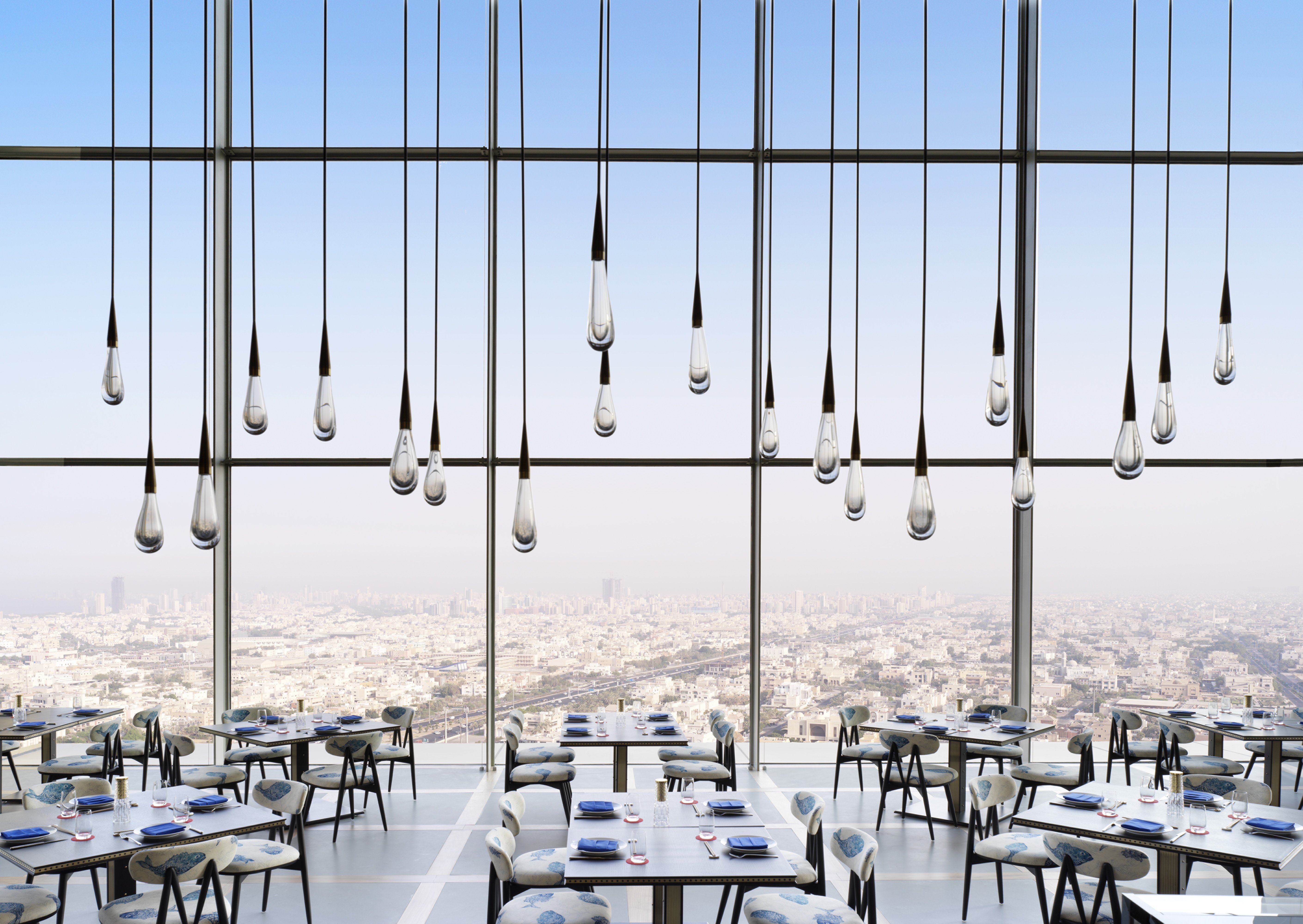 Four Seasons Hotel Kuwait at Burj Alshaya 76/78