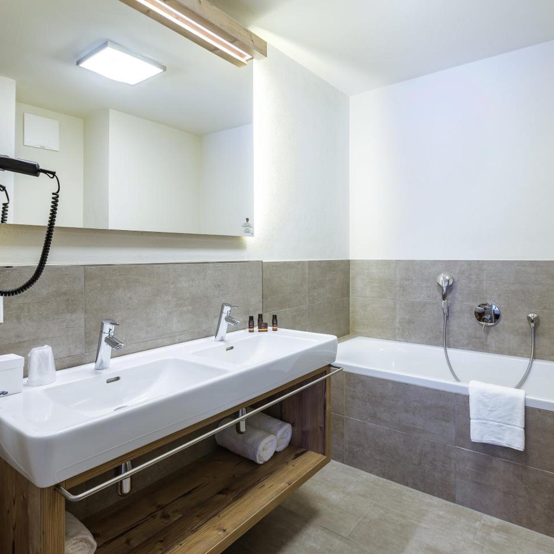 Avenida Mountain Lodges Saalbach 65/65