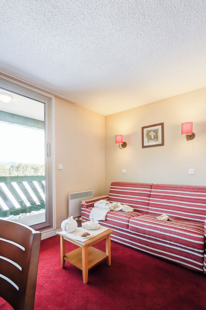 RESIDENCE PIERRE AND VACANCES LE SEQUOIA 18/43