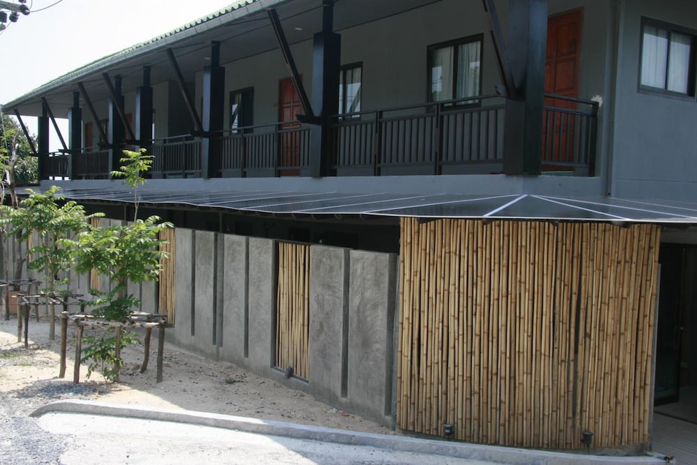Sea Garden Resort Haad Chao Phao 5/50