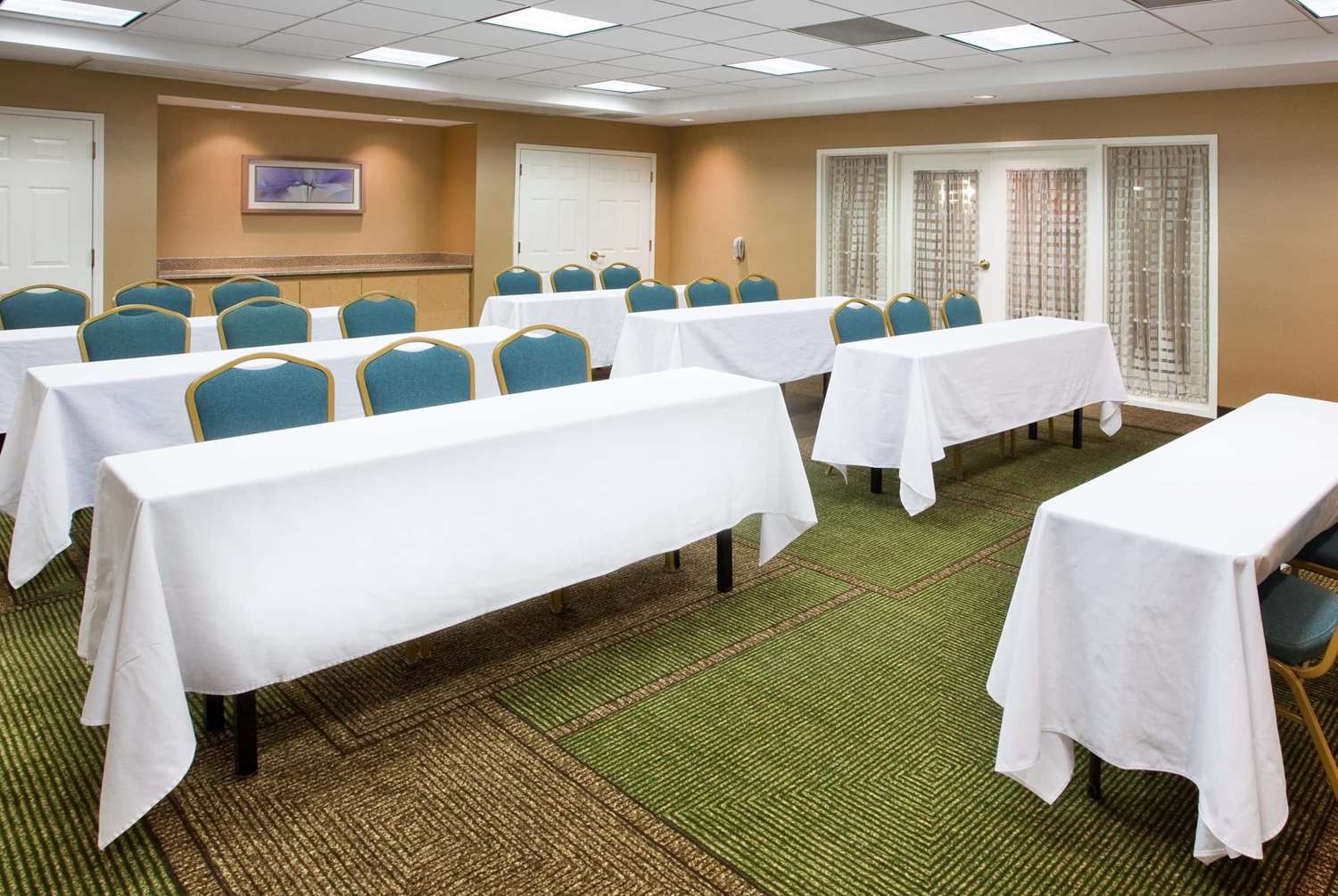 La Quinta Inn and Suites by Wyndham Greenville Haywood 58/68
