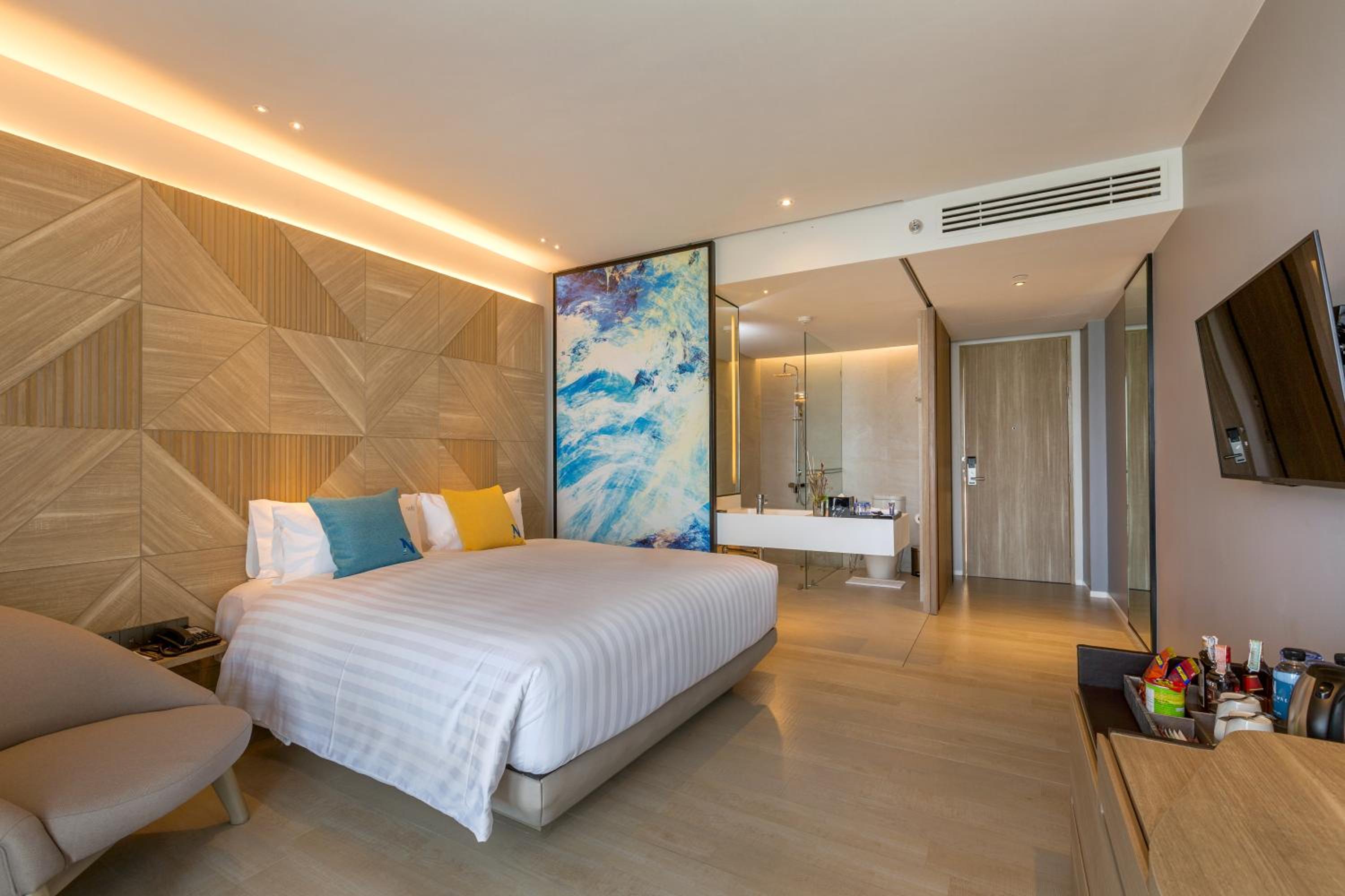 Deluxe, Single Bed, Pool Access