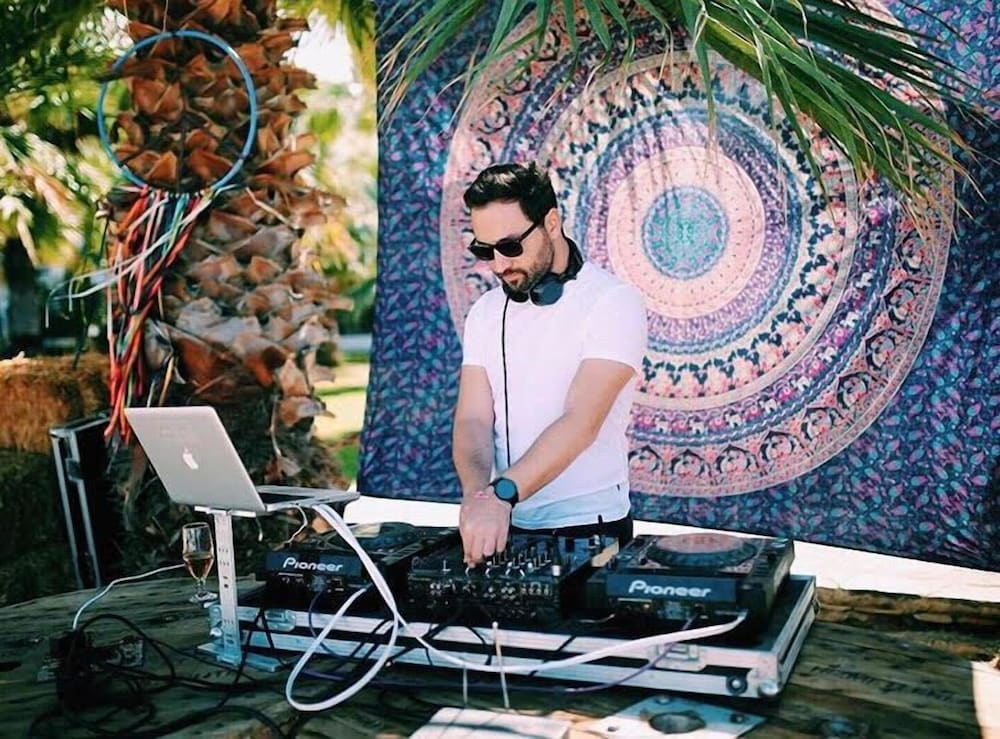 Selvi Beach Hotel 12/48