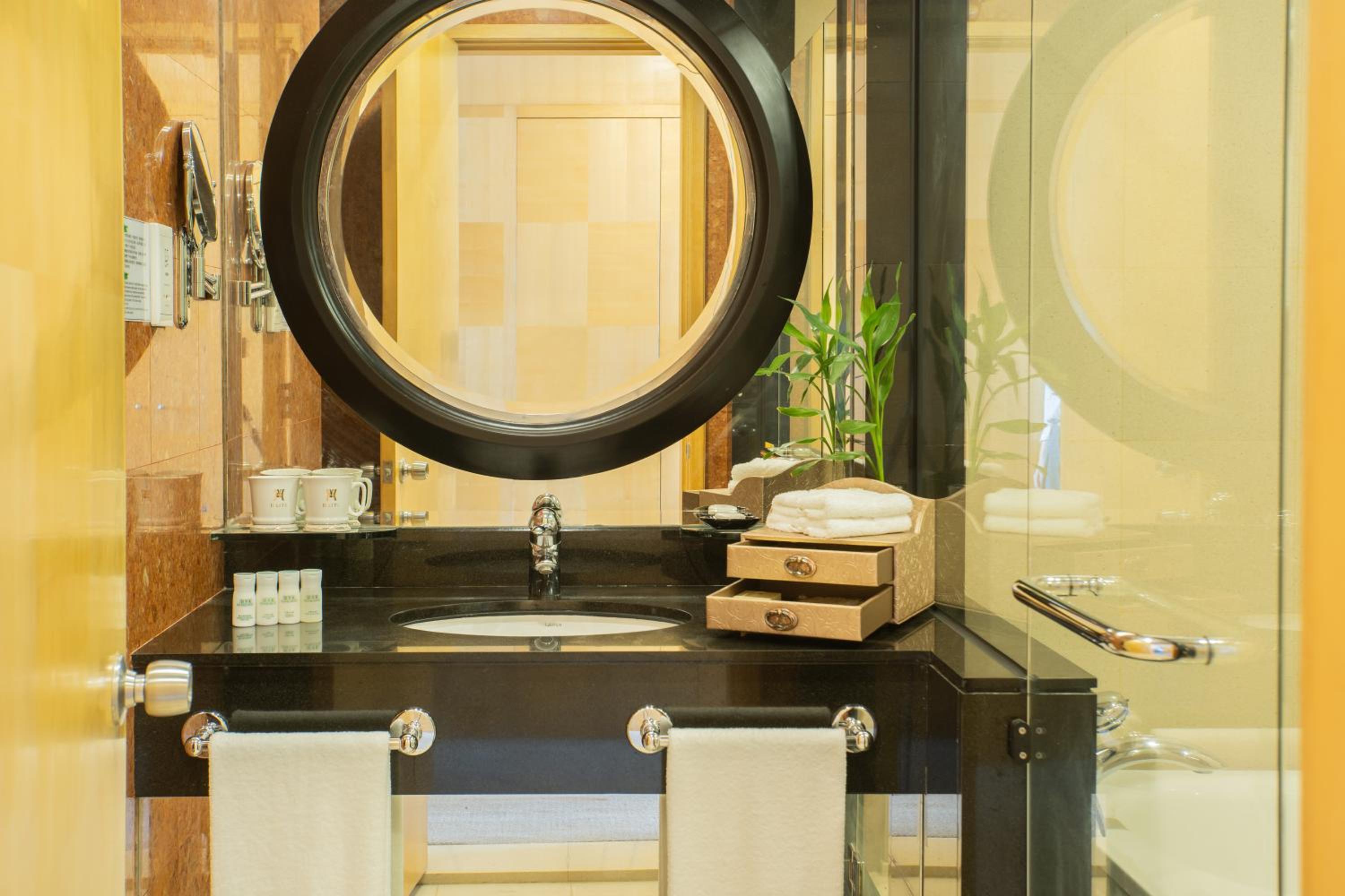 Shantou Junhua Haiyi Hotel 49/50